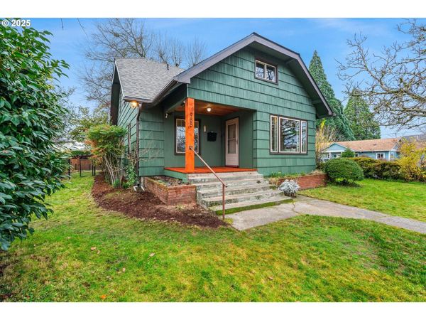 965 N 4TH AVE, Stayton, OR 97383