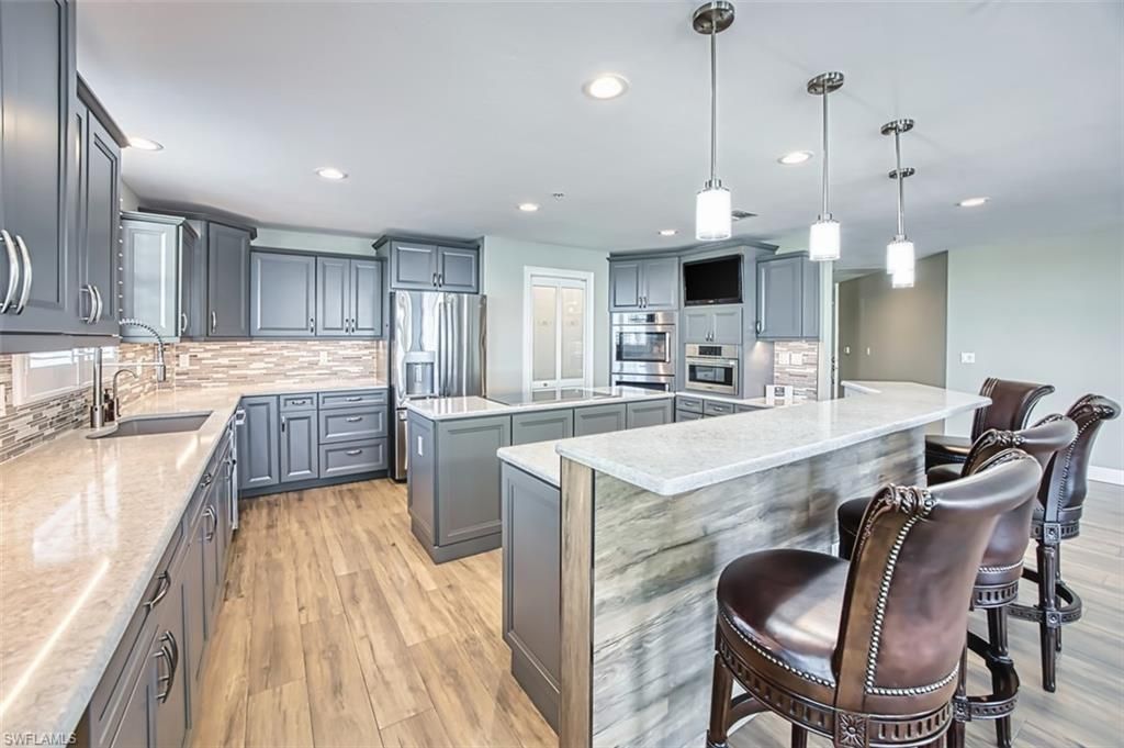 15140 Harbour Isle Dr, Unit 502, Fort Myers, FL 33908 Photo