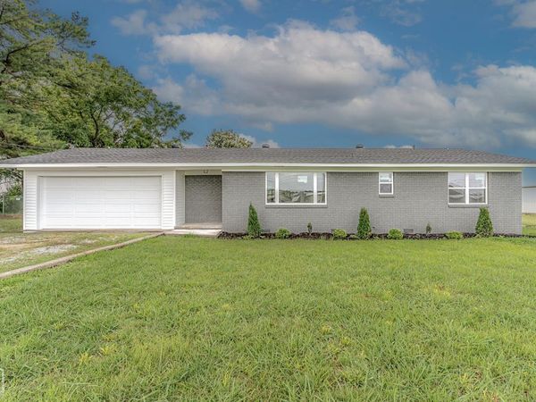 5920 Southwest Drive, Jonesboro, AR 72404