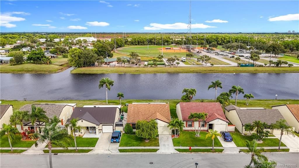 2388 SE Breckenridge Circle, Port Saint Lucie, FL 34952 Photo