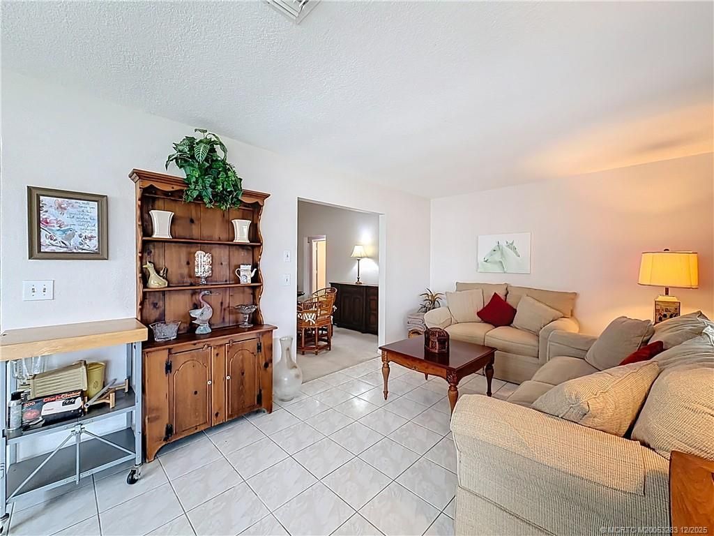 2388 SE Breckenridge Circle, Port Saint Lucie, FL 34952 Photo