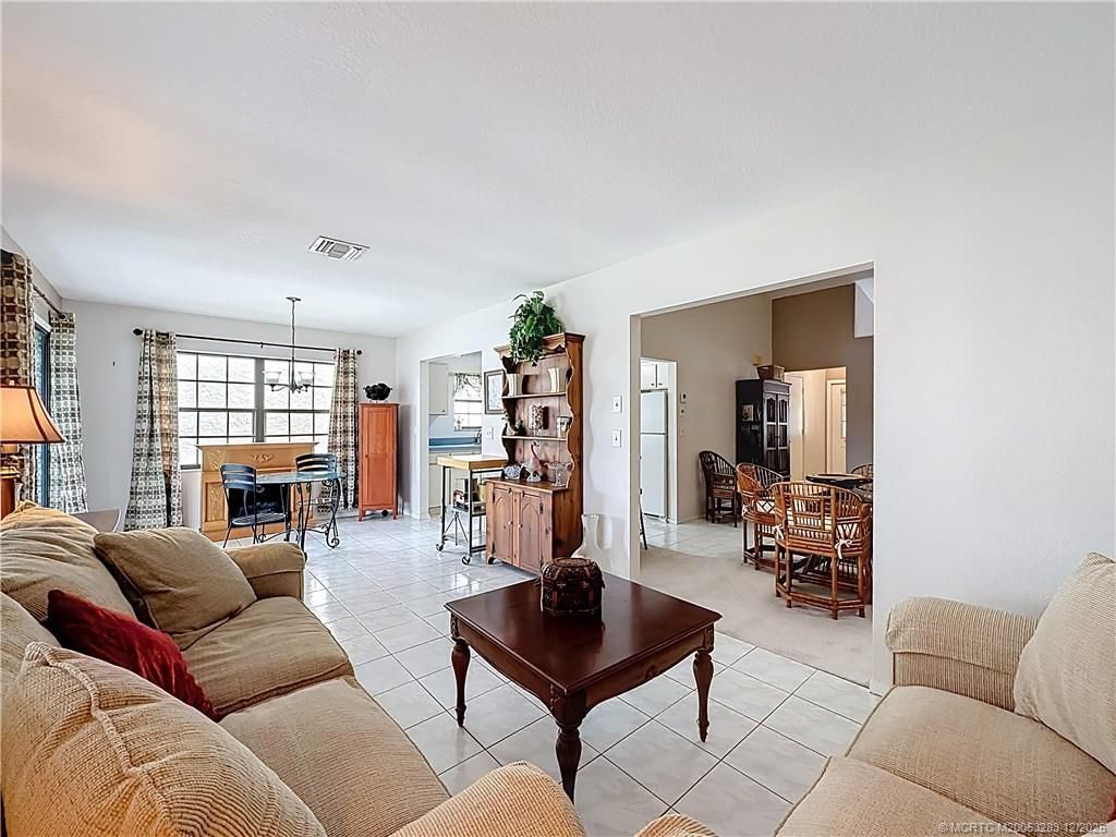 2388 SE Breckenridge Circle, Port Saint Lucie, FL 34952 Photo