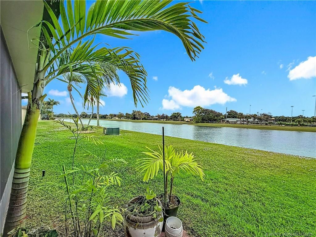 2388 SE Breckenridge Circle, Port Saint Lucie, FL 34952 Photo