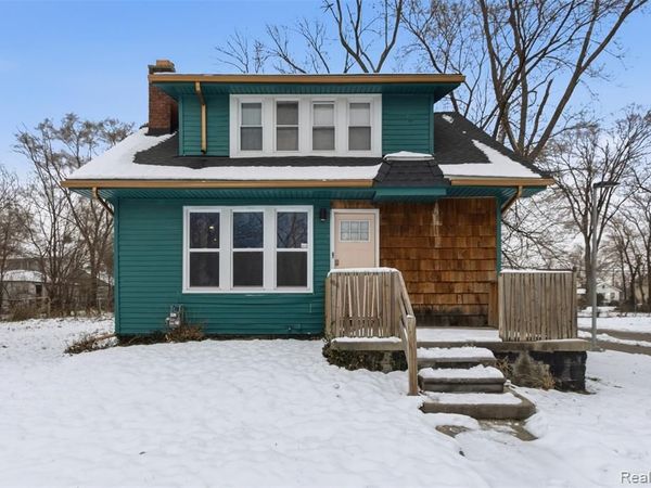 16800 Santa Rosa Drive, Detroit, MI 48221