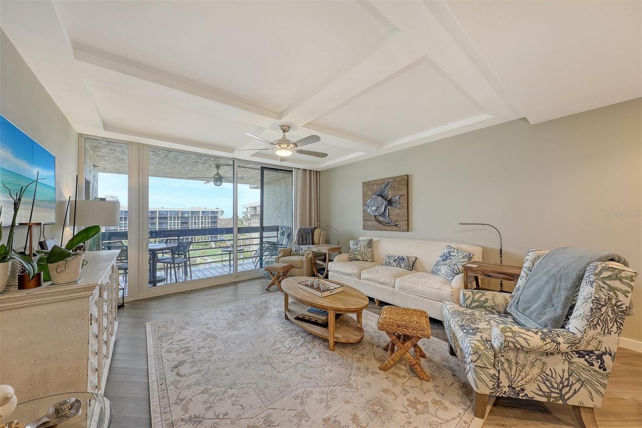 1095 Gulf Of Mexico Drive, Unit 502, Longboat Key, FL 34228 Photo