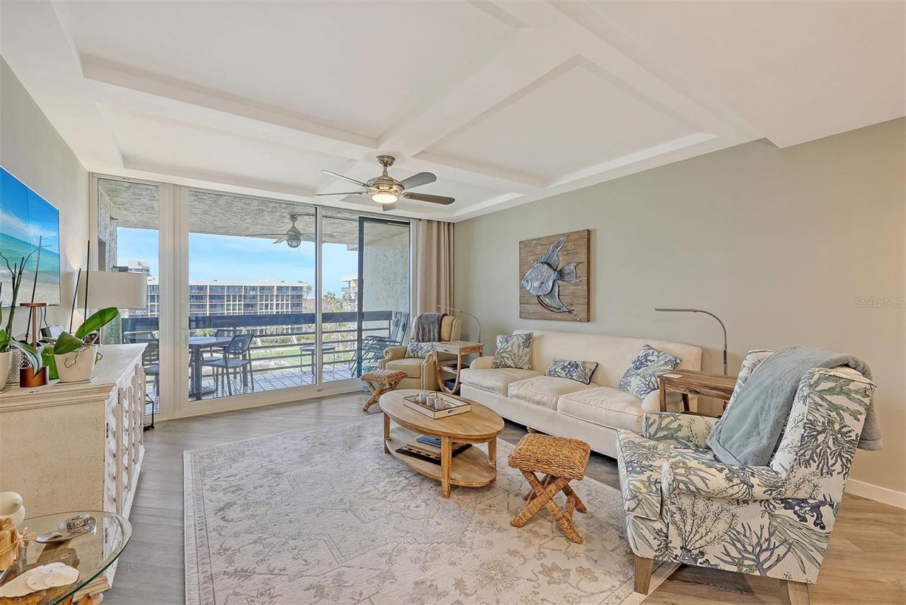 1095 Gulf Of Mexico Drive, Unit 502, Longboat Key, FL 34228 Photo
