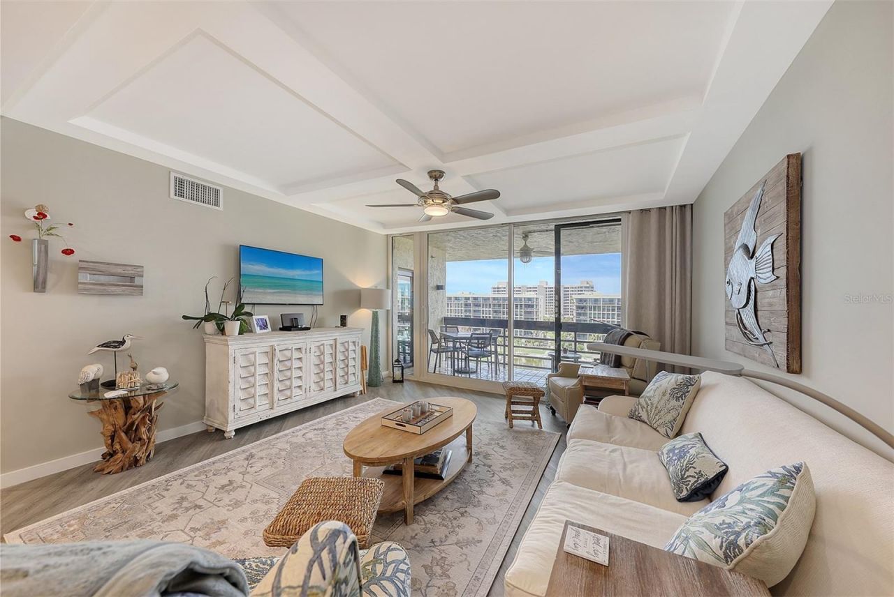 1095 Gulf Of Mexico Drive, Unit 502, Longboat Key, FL 34228 Photo