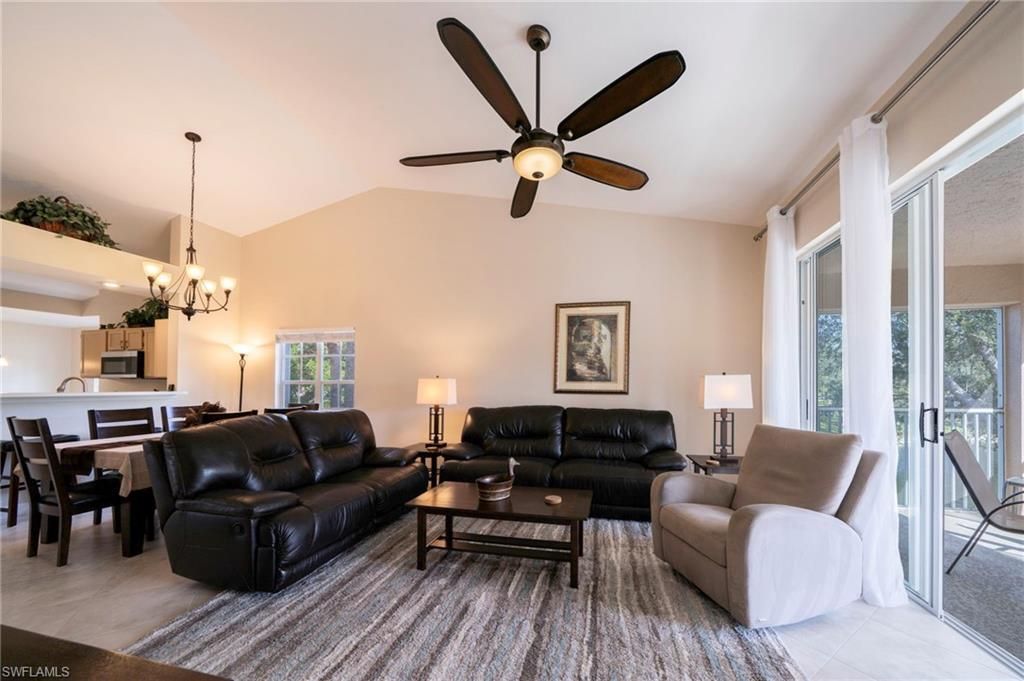 440 Wiggins Lake Ct, Unit 201, Naples, FL 34110 Photo