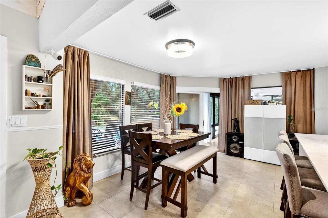 11795 SW Highway 484, Dunnellon, FL 34432 Photo