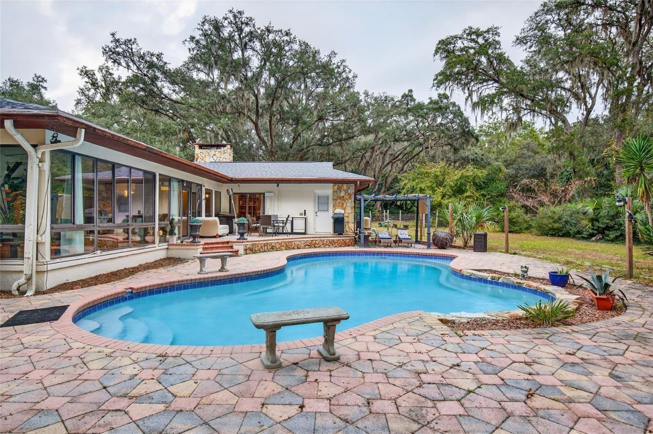 11795 SW Highway 484, Dunnellon, FL 34432 Photo