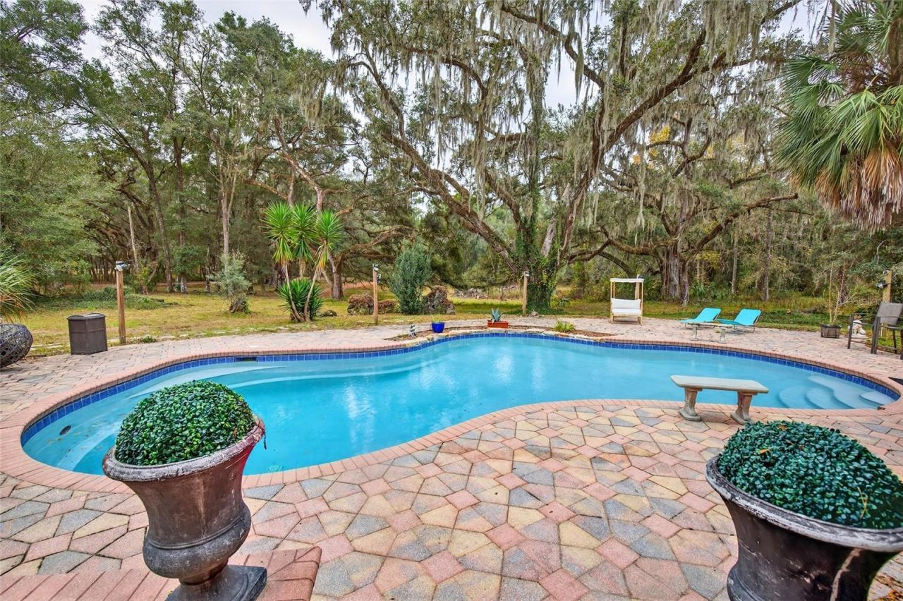 11795 SW Highway 484, Dunnellon, FL 34432 Photo