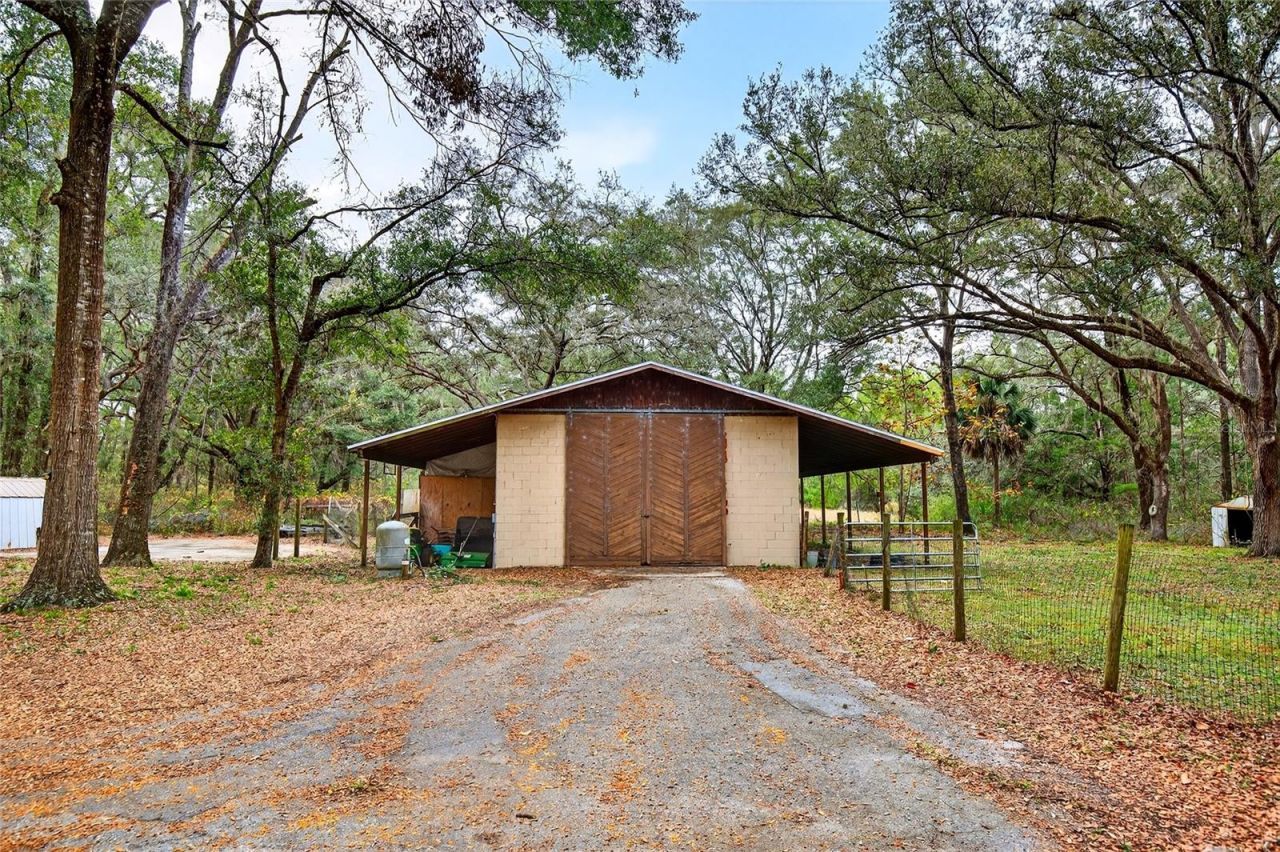 11795 SW Highway 484, Dunnellon, FL 34432 Photo
