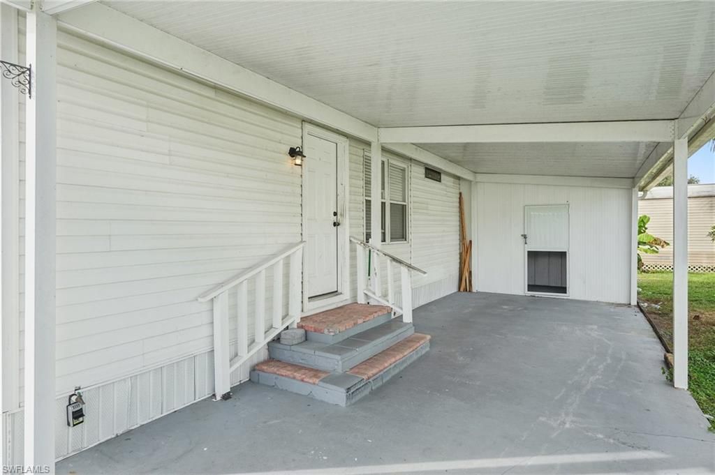 53 Grosbeak Ln, Naples, FL 34114 Photo
