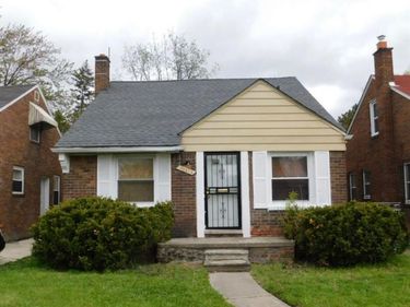 13674 WADSWORTH Street, Detroit, MI 48227