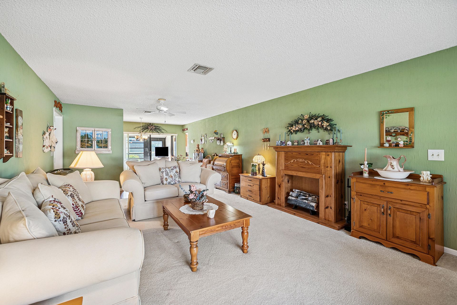 4866 Equestrian Road, Unit A, Boynton Beach, FL 33436 Photo