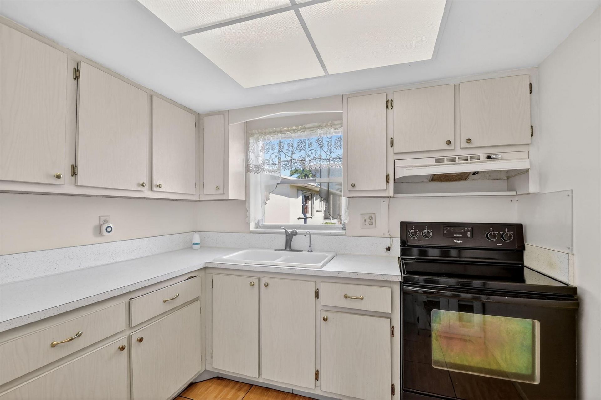 2667 Dudley Drive, Unit B, West Palm Beach, FL 33415 Photo