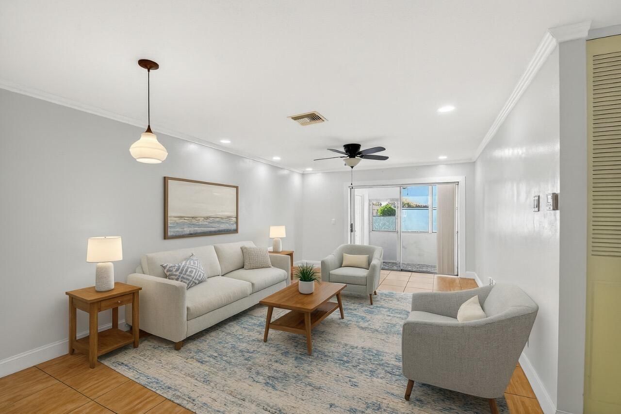 2667 Dudley Drive, Unit B, West Palm Beach, FL 33415 Photo