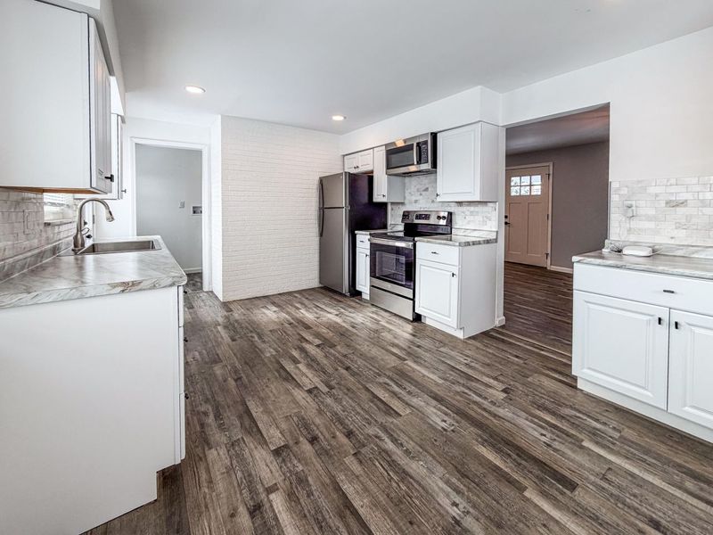 61 Vivian Drive, Florence, KY 41042 Photo 12