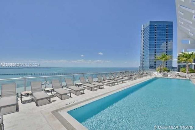 1300 Brickell Bay Dr, Unit 3500, Miami, FL 33131 Photo