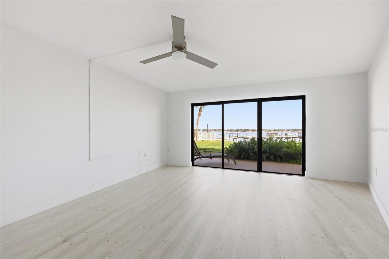 7520 Sunshine Skyway Lane S, Unit T19, Saint Petersburg, FL 33711 Photo