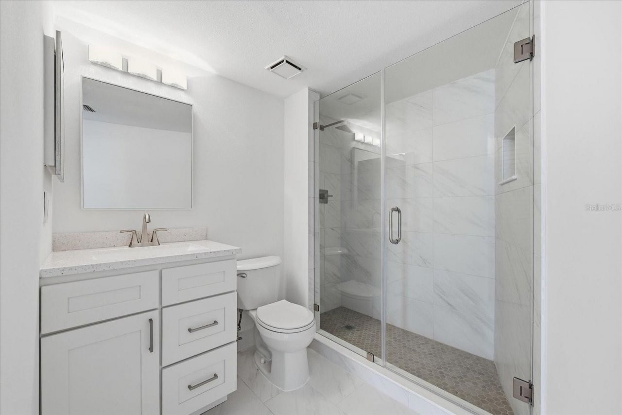 7520 Sunshine Skyway Lane S, Unit T19, Saint Petersburg, FL 33711 Photo