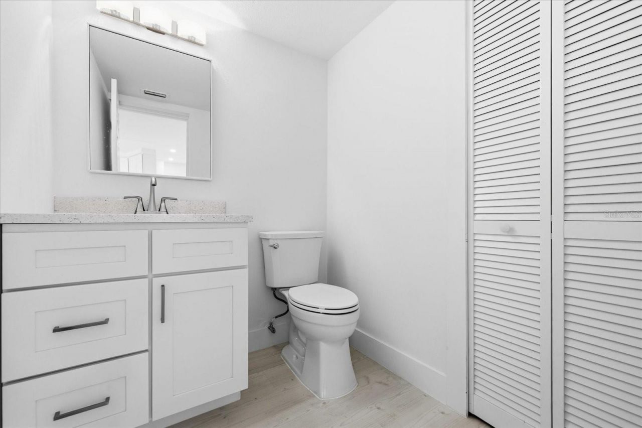 7520 Sunshine Skyway Lane S, Unit T19, Saint Petersburg, FL 33711 Photo