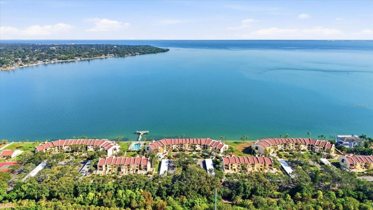 7520 Sunshine Skyway Lane S, Unit T19, Saint Petersburg, FL 33711 Photo