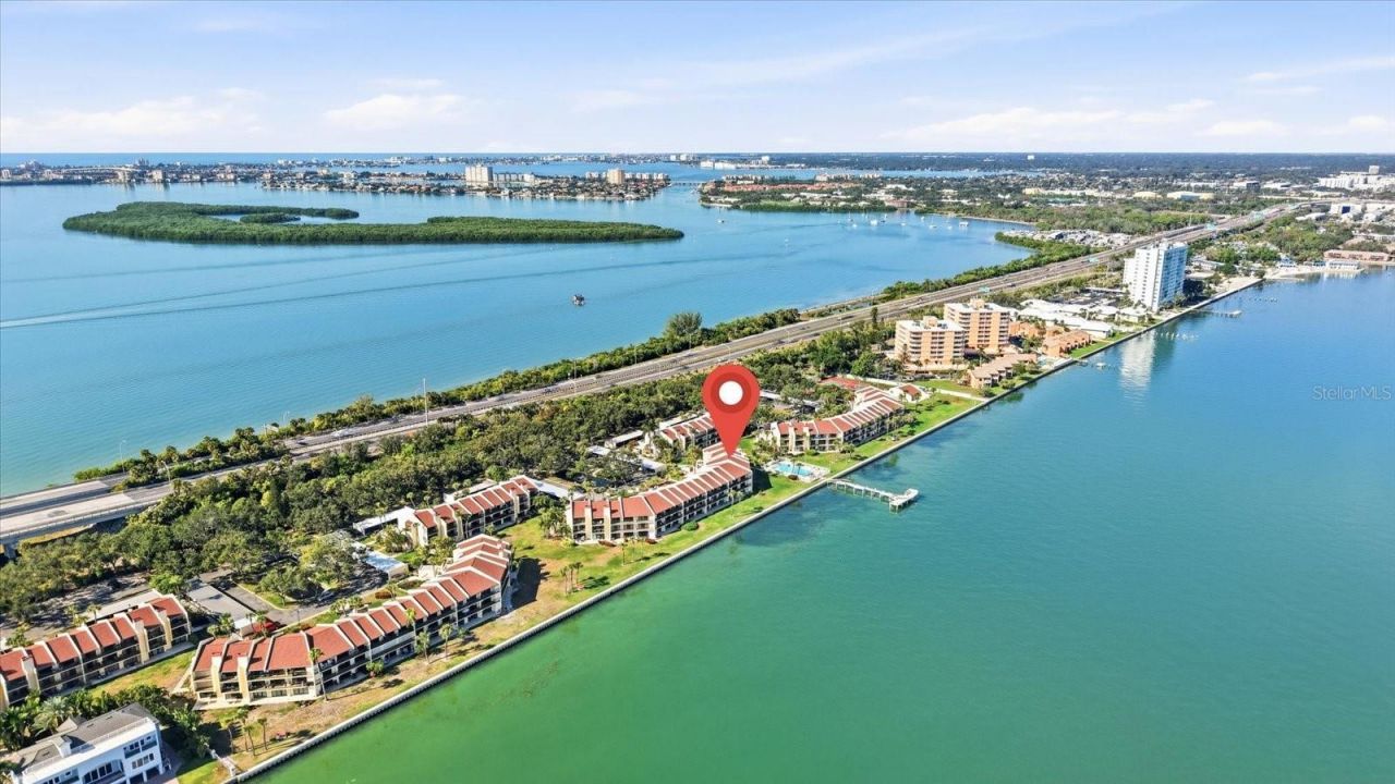 7520 Sunshine Skyway Lane S, Unit T19, Saint Petersburg, FL 33711 Photo