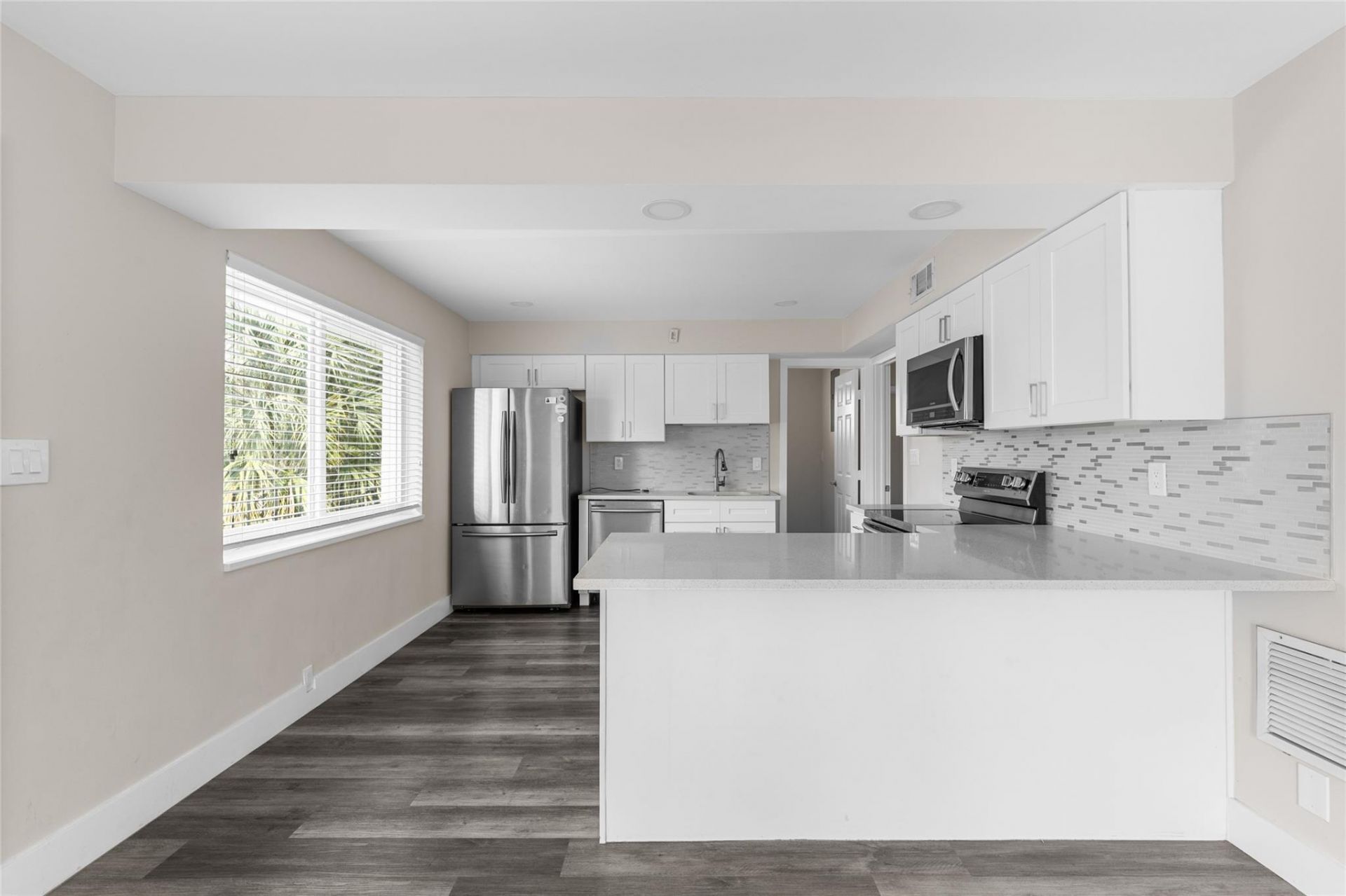 2182 NE 5th Circle, Boca Raton, FL 33431 Photo