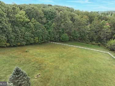 ARNOLD ROAD, GLENVILLE, PA 17329