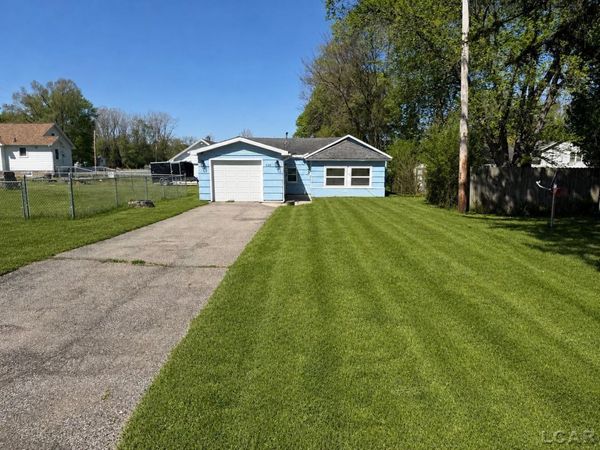 528 18th, Jackson, MI 49203