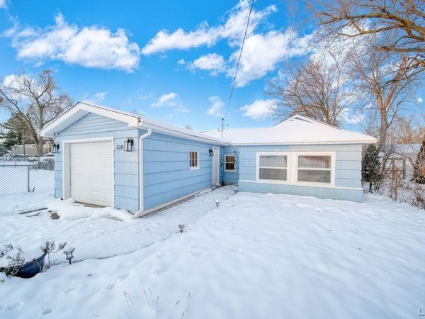 528 18th, Jackson, MI 49203