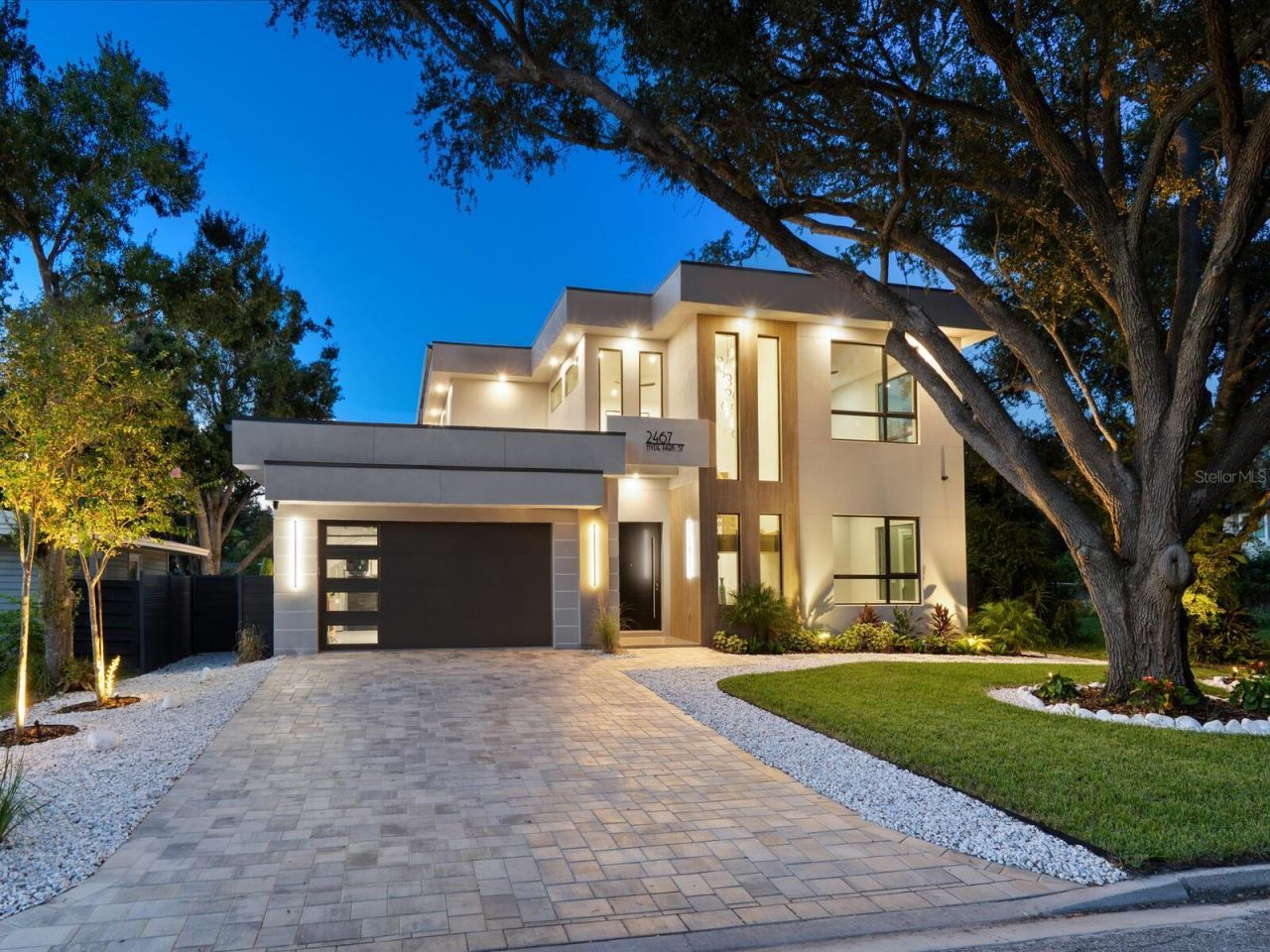 2467 Hyde Park Street, Sarasota, FL 34239 Photo