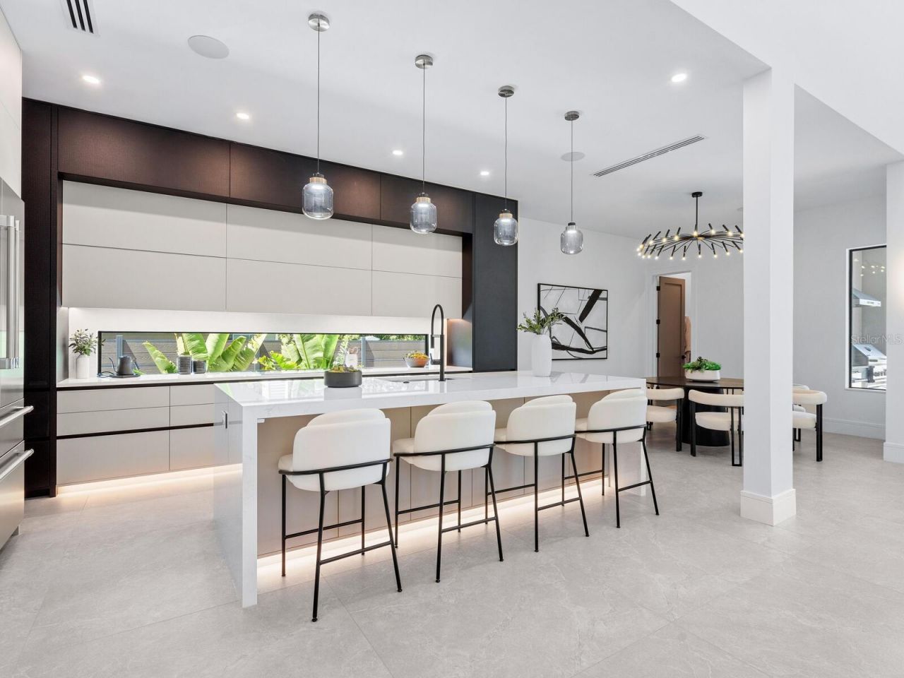 2467 Hyde Park Street, Sarasota, FL 34239 Photo