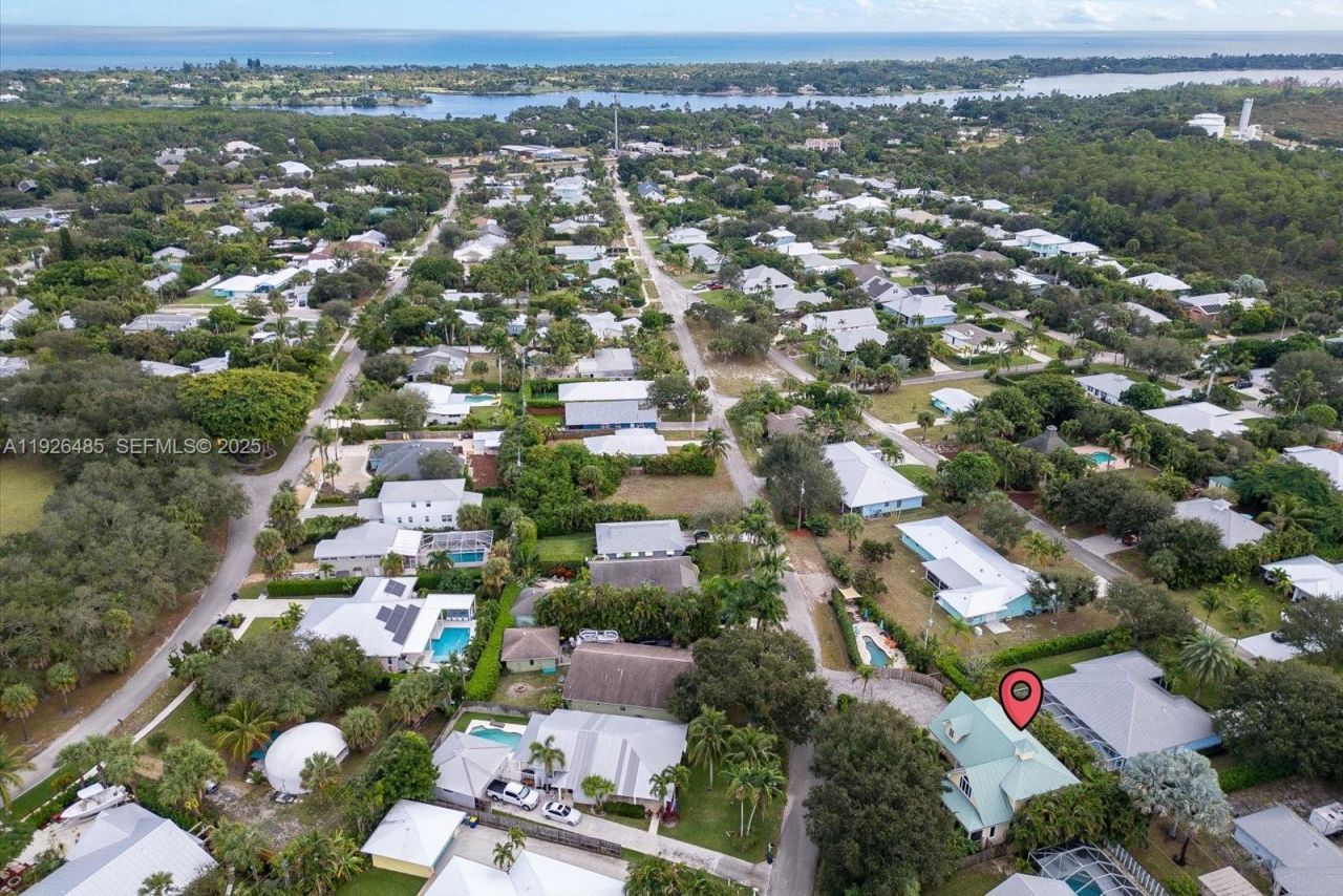 9066 SE Athena St, Hobe Sound, FL 33455 Photo