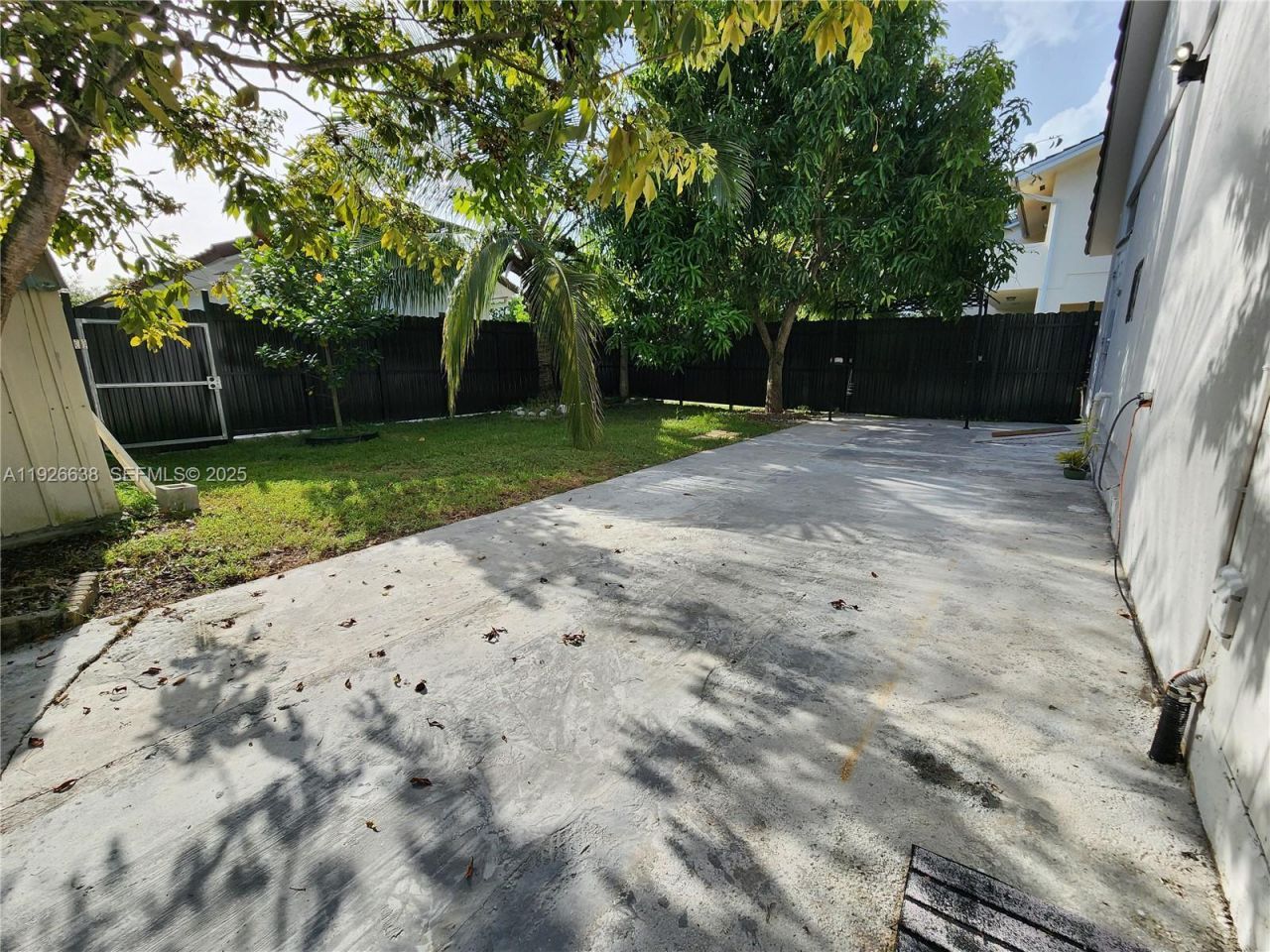 2438 SW 114th Ave, Miami, FL 33165 Photo