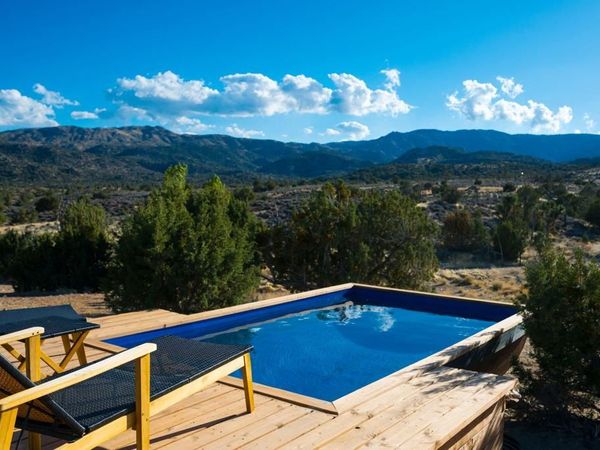 1102 Burlington Road, Pioneertown, CA 92268