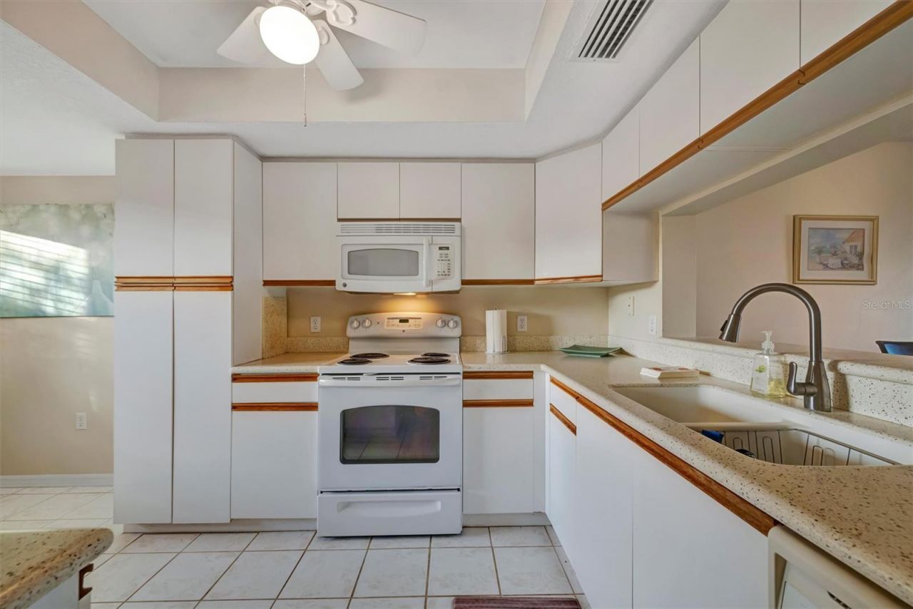 6507 Stone River Road, Unit 105, Bradenton, FL 34203 Photo