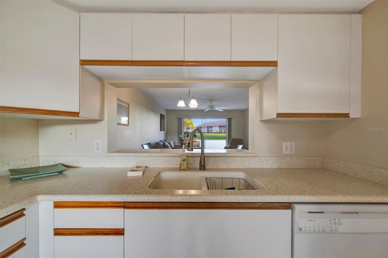 6507 Stone River Road, Unit 105, Bradenton, FL 34203 Photo