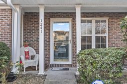 1241 Shoebridge Dr. photo 4