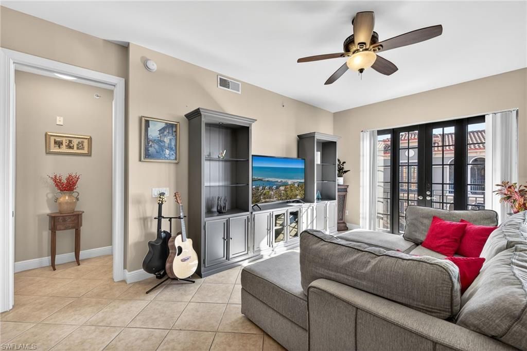 8010 Via Sardinia Way, Unit 4315, Estero, FL 33928 Photo