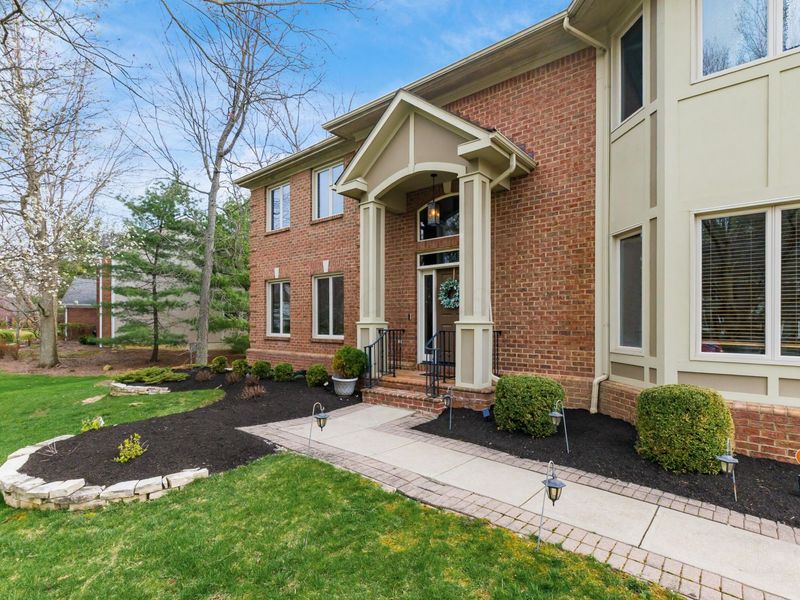 86 Cressingham Lane, Powell, OH 43065 Photo 4