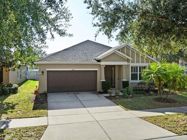 2918 WINGLEWOOD CIRCLE, LUTZ, FL 33558