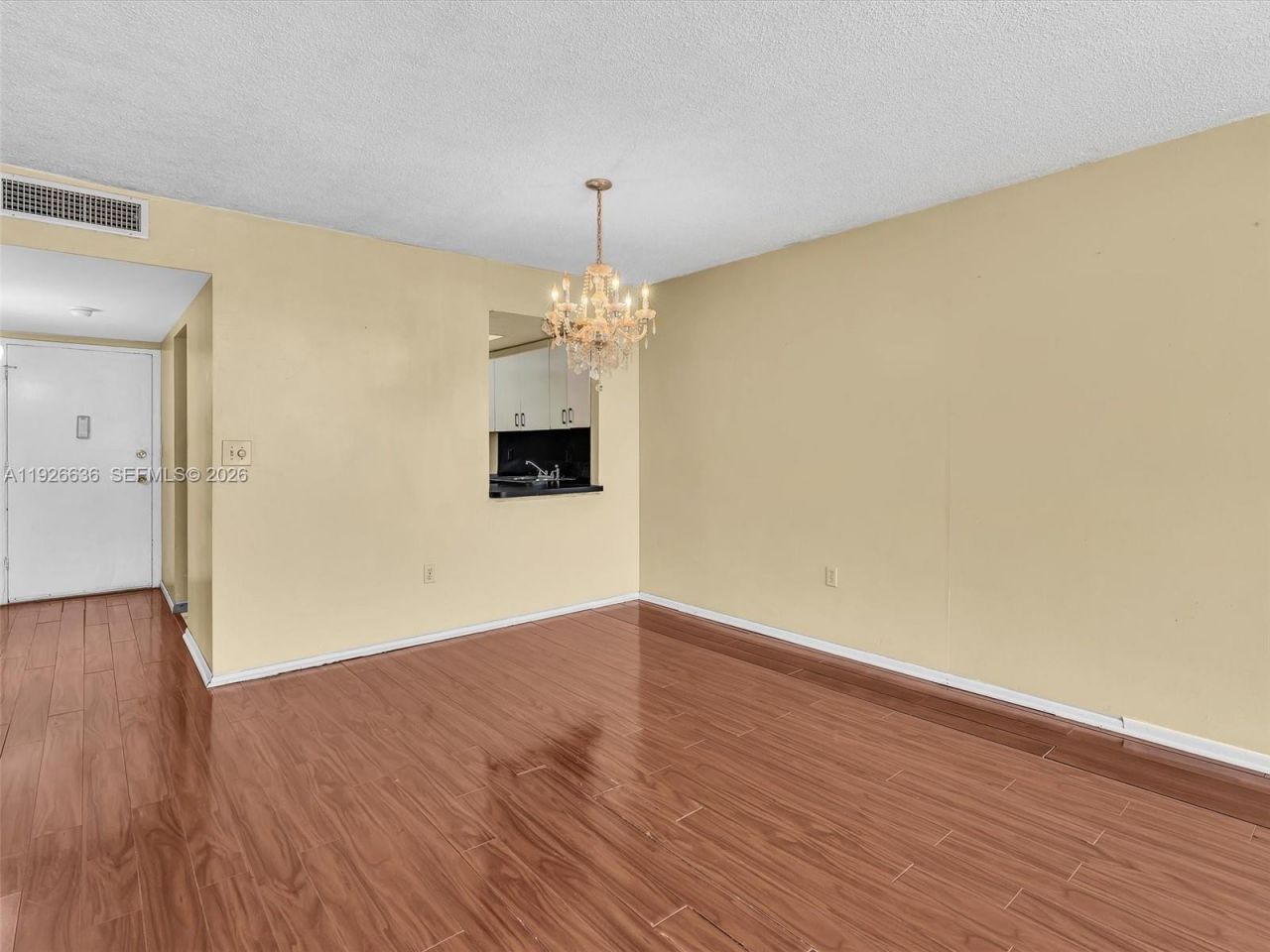 1301 NE Miami Gardens Dr, Unit 813W, Miami, FL 33179 Photo