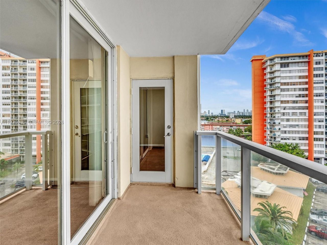 1301 NE Miami Gardens Dr, Unit 813W, Miami, FL 33179 Photo