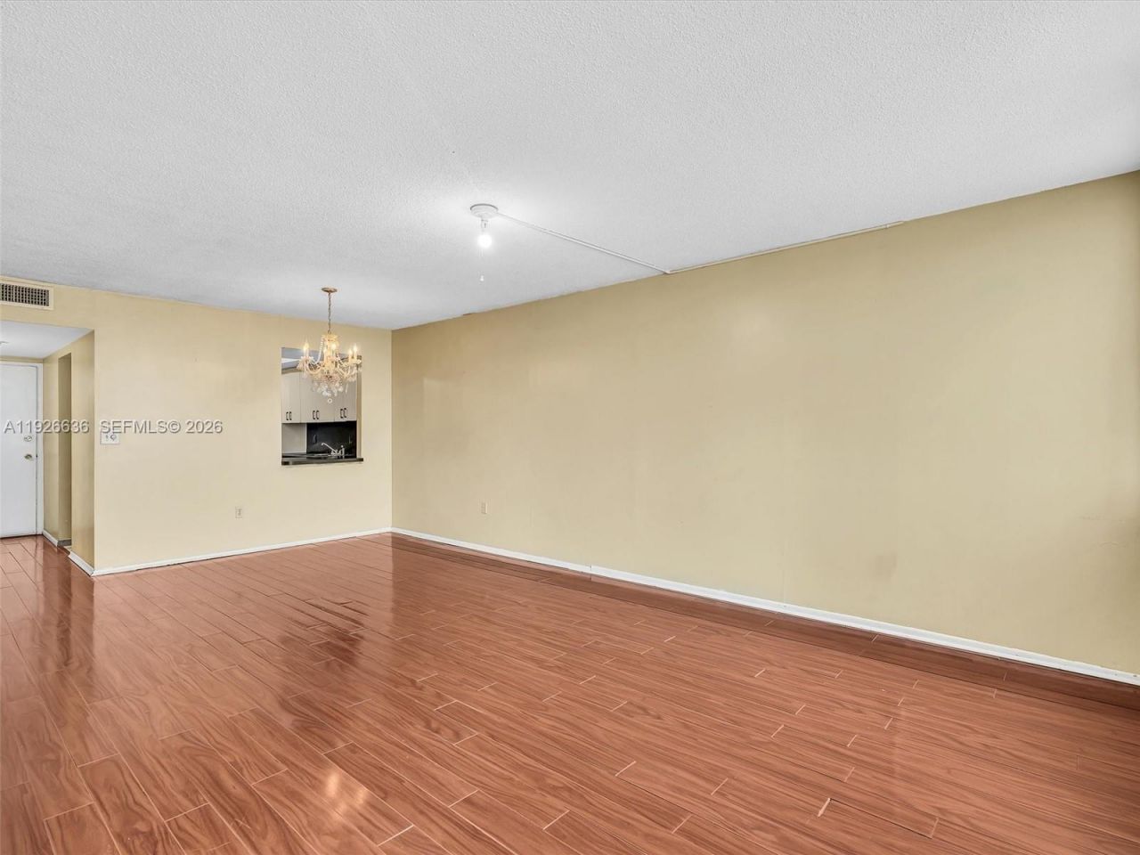 1301 NE Miami Gardens Dr, Unit 813W, Miami, FL 33179 Photo