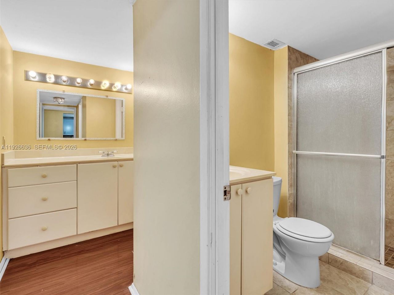 1301 NE Miami Gardens Dr, Unit 813W, Miami, FL 33179 Photo