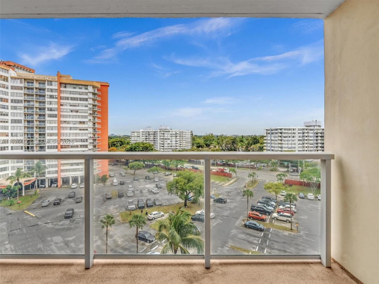 1301 NE Miami Gardens Dr, Unit 813W, Miami, FL 33179 Photo