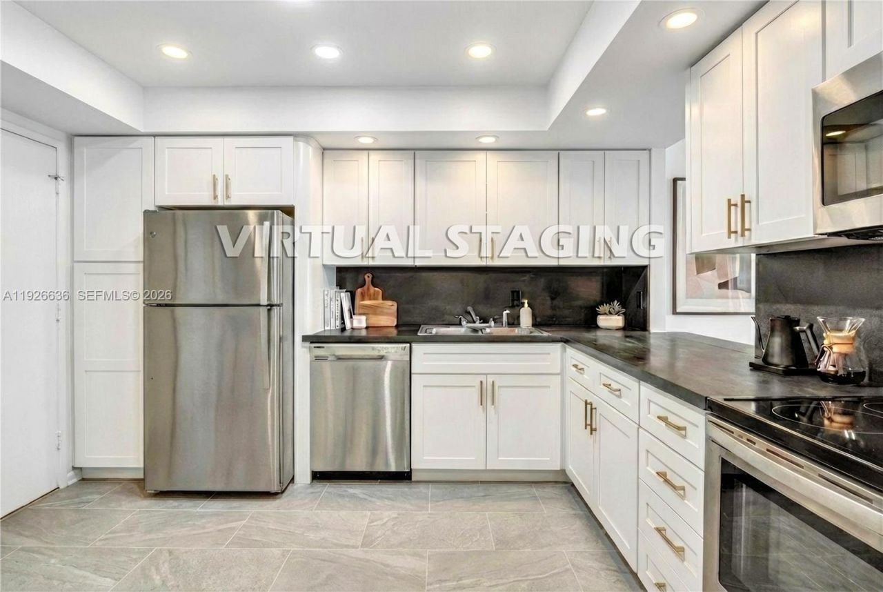 1301 NE Miami Gardens Dr, Unit 813W, Miami, FL 33179 Photo