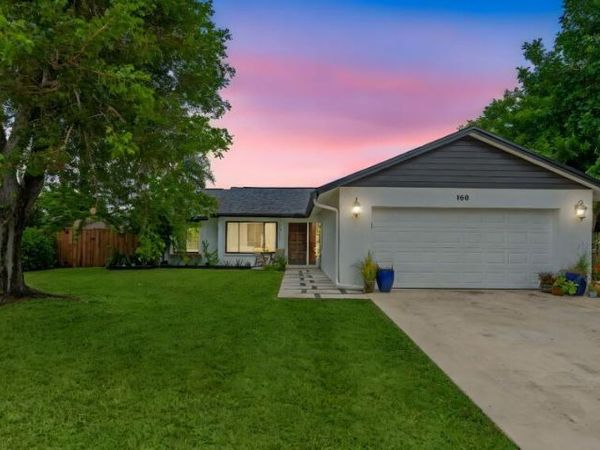 160 Parkwood Drive, Royal Palm Beach, FL 33411